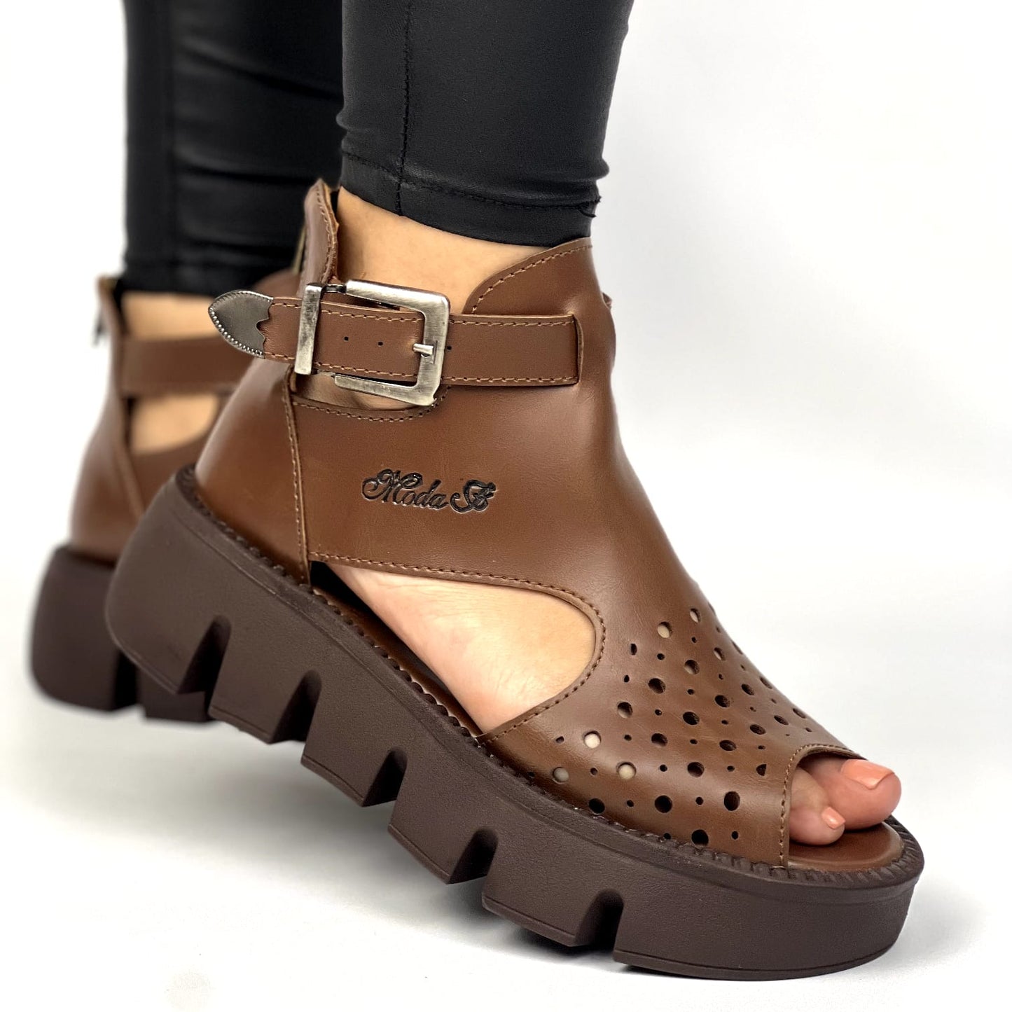 Bota Ligth MH Ref 134